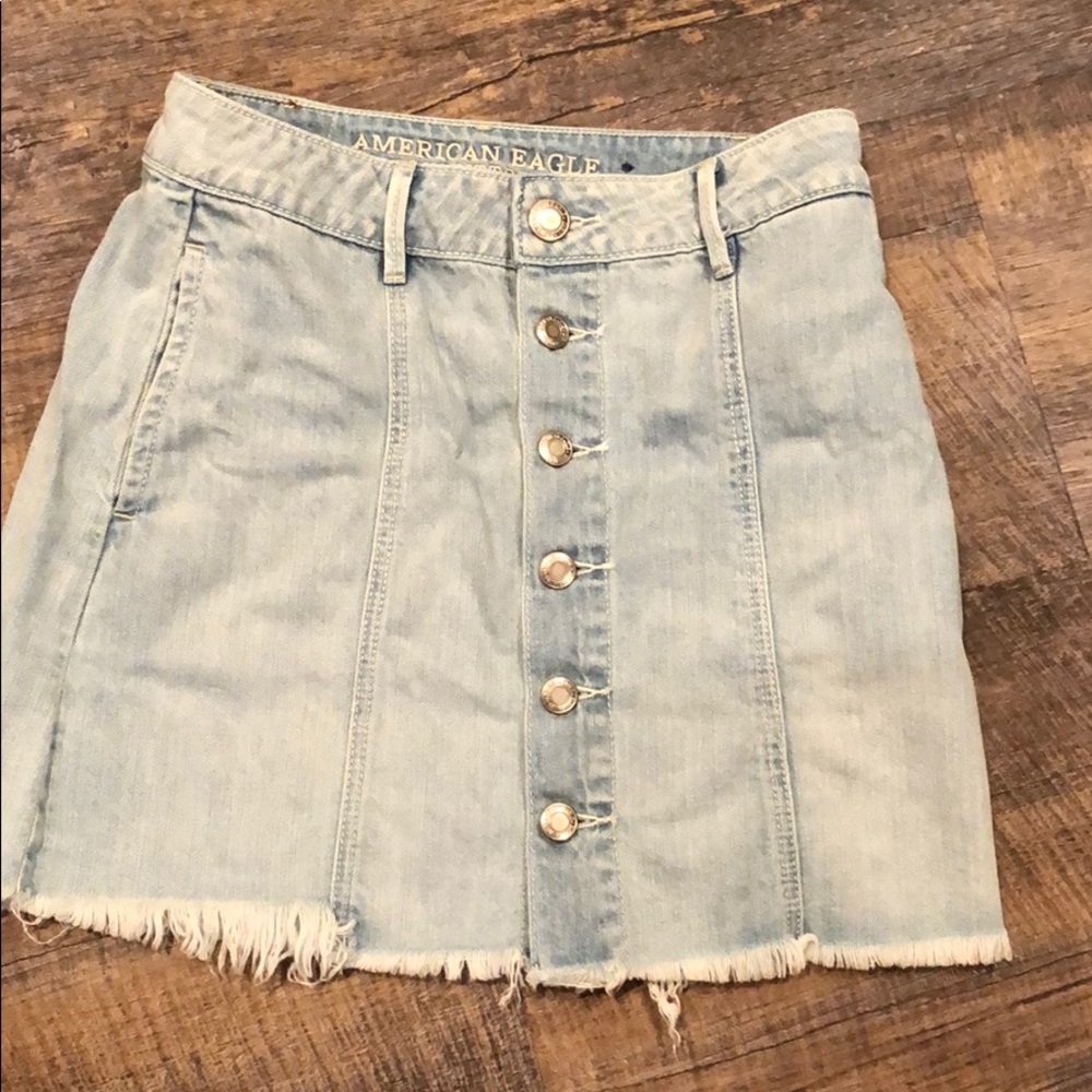 American eagle jean skirt